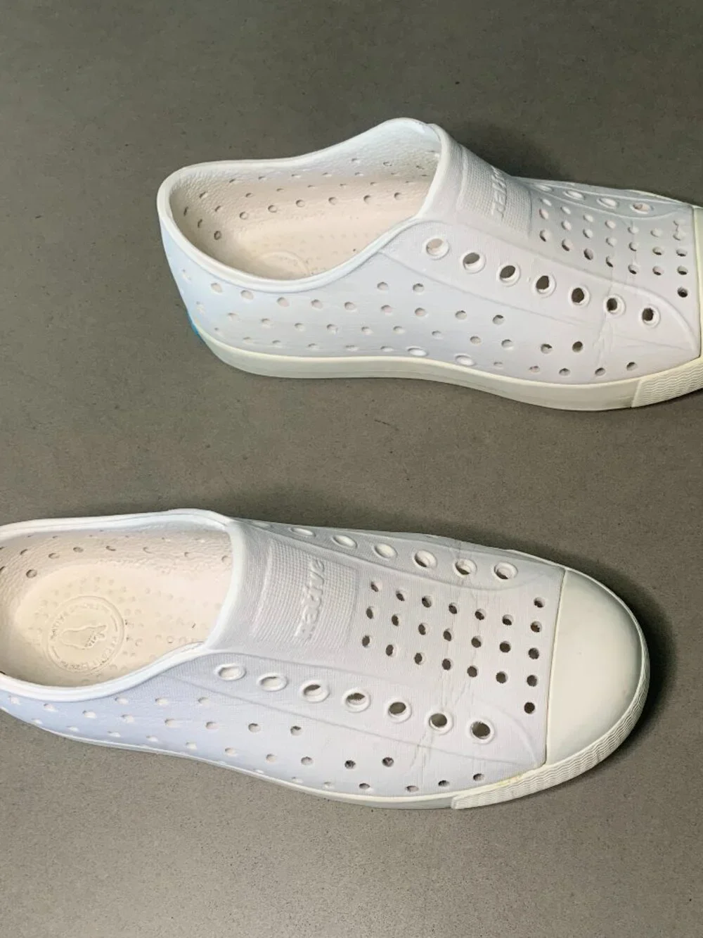 Native Jefferson White Slip-On Sneakers Kids Size 1